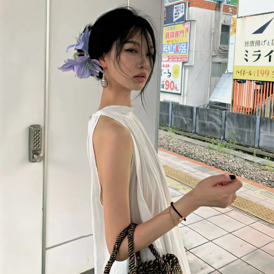 动态漫画·开局强吻裂口女